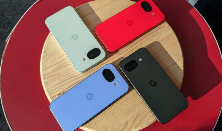 Pixel-dən Samsung-a: ekspertlər 2026-cı ilin ən yaxşı Android telefonlarını seçdilər