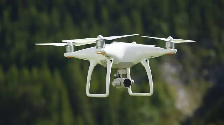 Antigravity A1 dronu jestlərlə idarə etməyə imkan verən yeni paket aldı